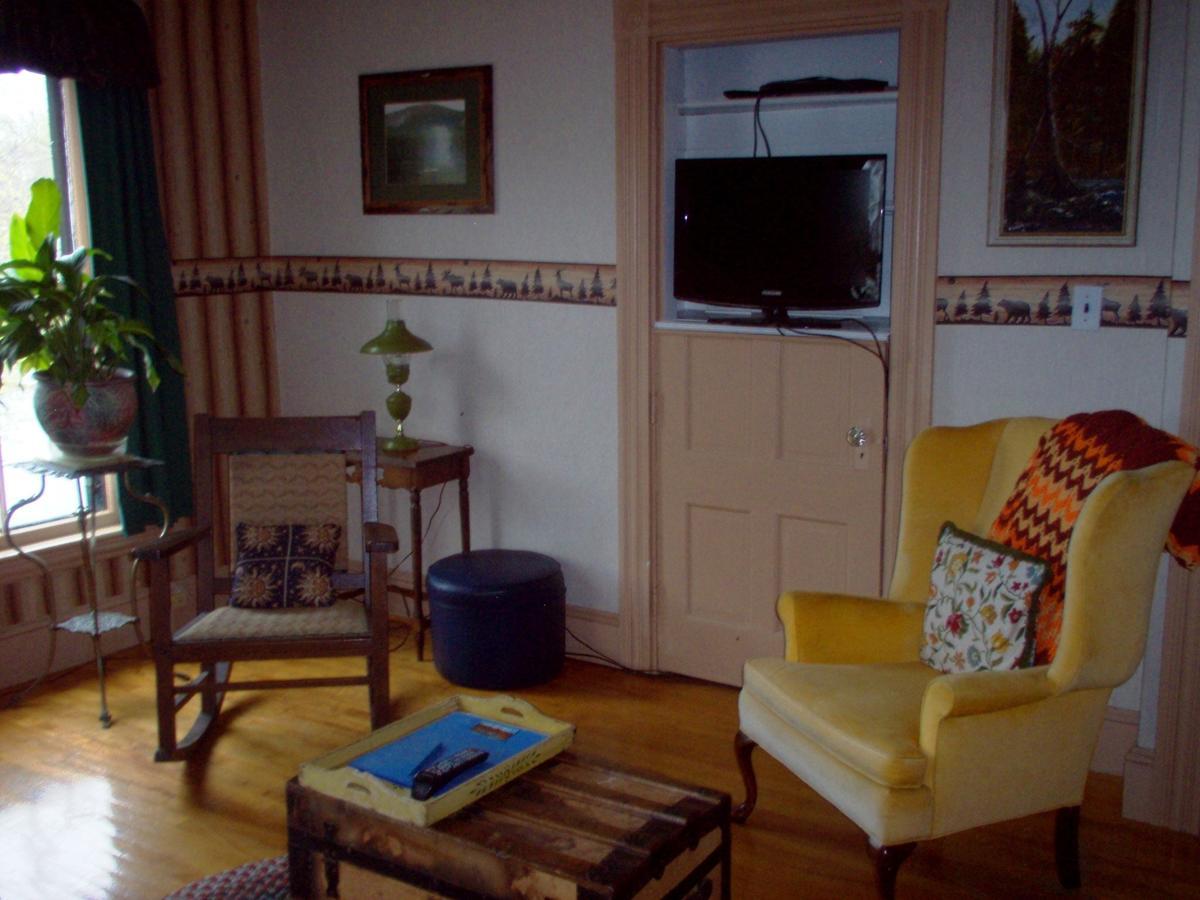 Parks Edge Inn Millinocket Kültér fotó
